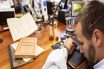 南京江诗丹顿维修服务点地址查询